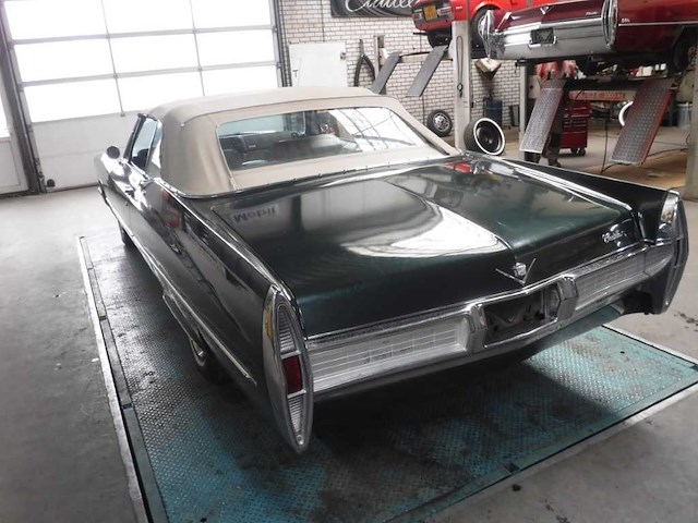 Cadillac - devillle - oldtimer - afbeelding 5 van  79