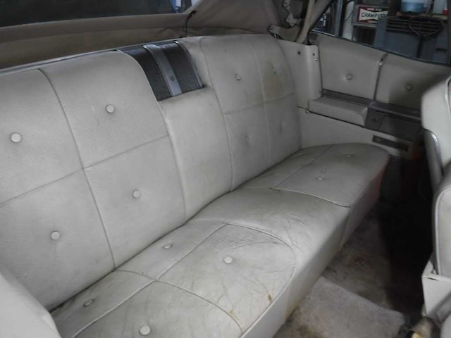 Cadillac - devillle - oldtimer - afbeelding 17 van  79