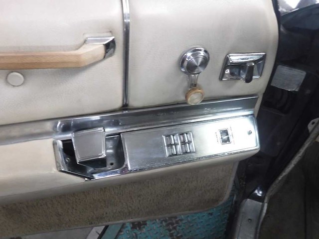 Cadillac - devillle - oldtimer - afbeelding 27 van  79