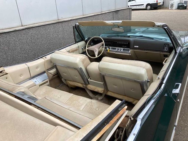 Cadillac - devillle - oldtimer - afbeelding 43 van  79