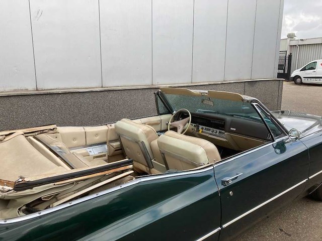 Cadillac - devillle - oldtimer - afbeelding 45 van  79
