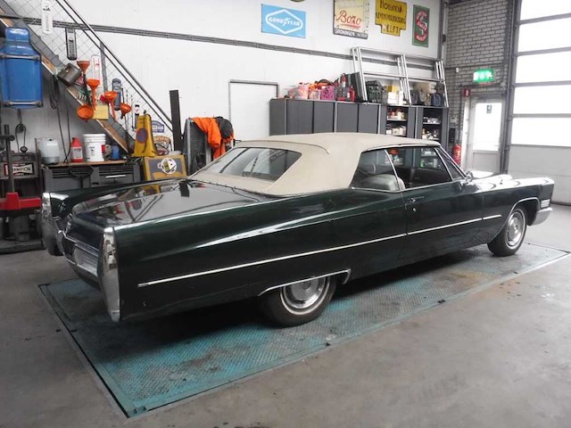 Cadillac - devillle - oldtimer - afbeelding 78 van  79