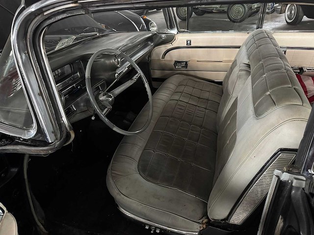 Cadillac - fleetwood - fleetwood - oldtimer - afbeelding 2 van  17