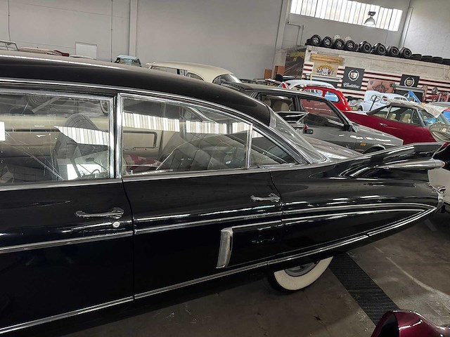 Cadillac - fleetwood - fleetwood - oldtimer - afbeelding 6 van  17