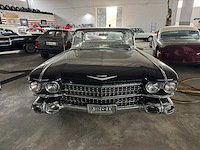 Cadillac - fleetwood - fleetwood - oldtimer - afbeelding 12 van  17