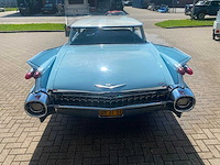 Cadillac - series 62 flat top 1959 - oldtimer - afbeelding 10 van  13