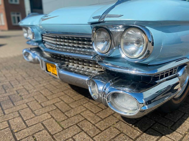 Cadillac - series 62 flat top 1959 - oldtimer - afbeelding 13 van  13