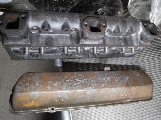 Cadillac 429 v8 engine | american classic engine restoration project - afbeelding 6 van  9