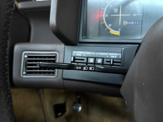 Cadillac allanté 4.5 v8 cabrio 203pk 1989, p-264-bt - afbeelding 14 van  41