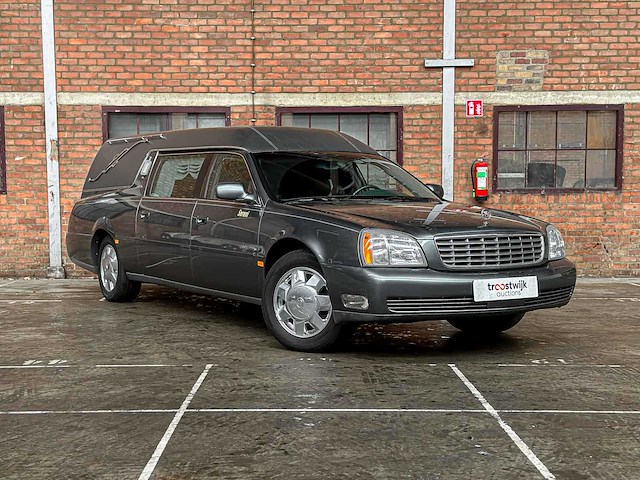 Cadillac deville miller meteor hearse 4.6 v8 279pk 2005 rouwauto - afbeelding 38 van  40