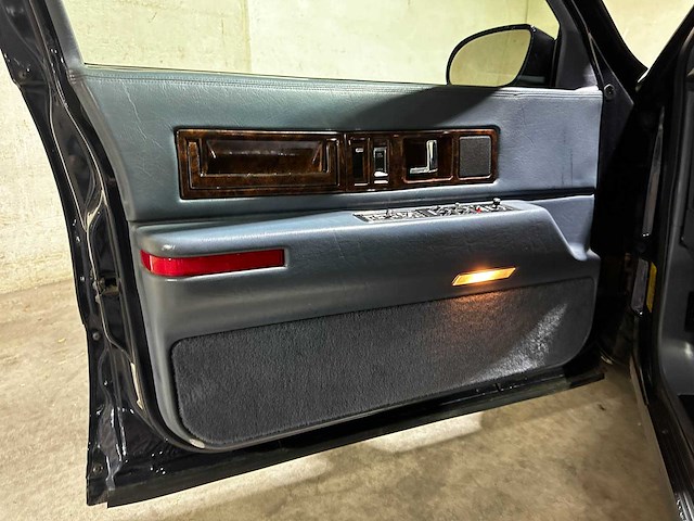 Cadillac fleetwood brougham 256pk 1995, g-578-kg - afbeelding 9 van  20