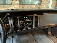 Cadillac fleetwood krystal koach funeral car 5.7 v8 263pk 1995 - afbeelding 17 van  43