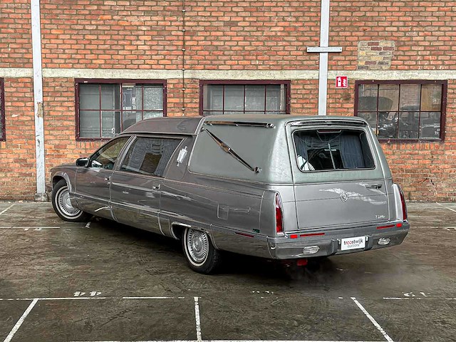 Cadillac fleetwood krystal koach funeral car 5.7 v8 263pk 1995 - afbeelding 4 van  24