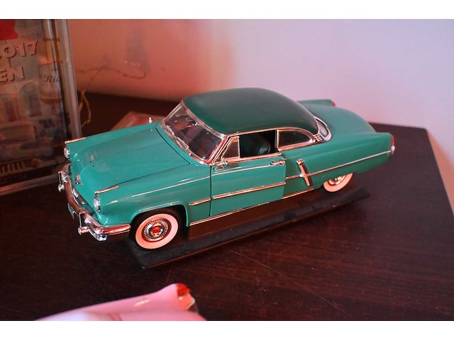 Cadillac / la cabunita model voertuigen / lamp (4x) - afbeelding 3 van  5