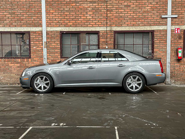 Cadillac sts 4.6 v8 launch edit. 320pk 2005, 56-rv-tl - afbeelding 8 van  41