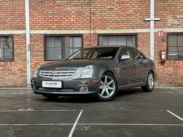 Cadillac sts 4.6 v8 launch edit. 320pk 2005, 56-rv-tl - afbeelding 1 van  41