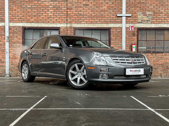 Cadillac sts 4.6 v8 launch edit. 320pk 2005, 56-rv-tl - afbeelding 38 van  41