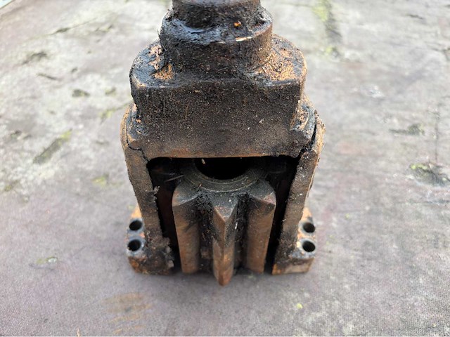 Caesar 4000 banden graafmachine - afbeelding 17 van  24