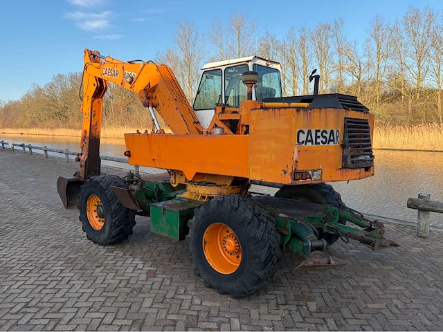 Caesar 4000 banden graafmachine - afbeelding 18 van  24