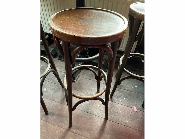 Café barset | klassiek | rond + krukken - afbeelding 10 van  10