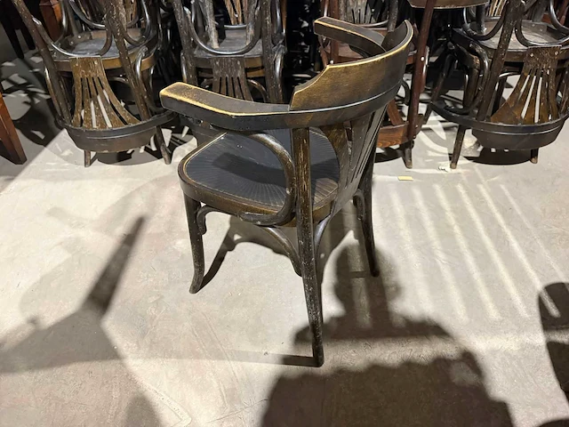 Caféstoel met armleuning "thonet" (18x) - afbeelding 7 van  10