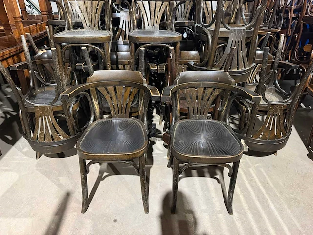 Caféstoel met armleuning "thonet" (48x) - afbeelding 1 van  10