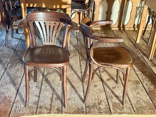 Caféstoel thonet model (20x) - afbeelding 1 van  4