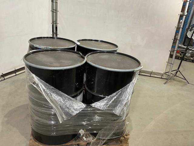 Calcium lithium ep2 - heavy red 180 kg - vat smeervet (4x) - afbeelding 3 van  6