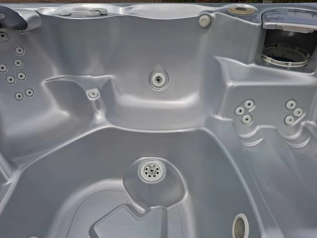 Caldera 6 persoons jacuzzi en buitenspa - afbeelding 6 van  29