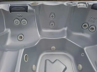 Caldera 6 persoons jacuzzi en buitenspa - afbeelding 26 van  29