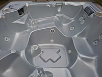 Caldera 6 persoons jacuzzi en buitenspa - afbeelding 24 van  24