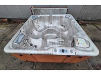Caldera spa 6 persoons jacuzzi en buitenspa - afbeelding 19 van  21