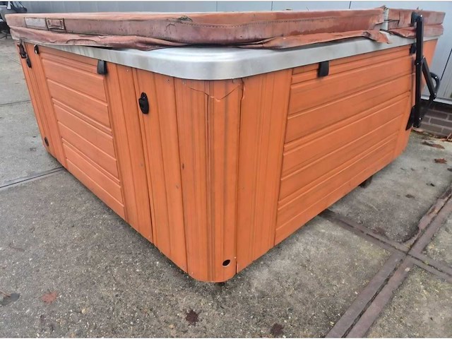 Caldera spa 6 persoons jacuzzi en buitenspa - afbeelding 21 van  21