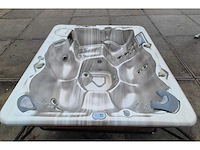 Caldera spa 6 persoons jacuzzi en buitenspa - afbeelding 2 van  21