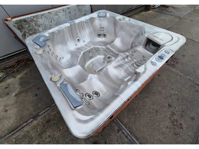 Caldera spa 6 persoons jacuzzi en buitenspa - afbeelding 12 van  21