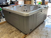 Caldera spas jacuzzi - afbeelding 1 van  14