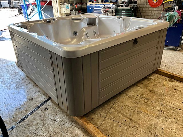 Caldera spas jacuzzi - afbeelding 9 van  14