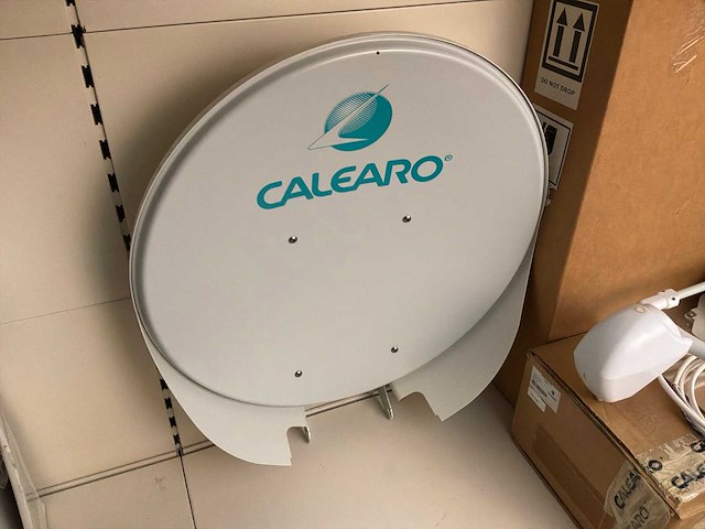 Calearo satshark 65 digitale satelliet antenne - afbeelding 2 van  5