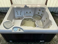 Calefornia cooperage jacuzzi