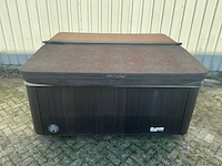 Calefornia cooperage jacuzzi - afbeelding 2 van  8