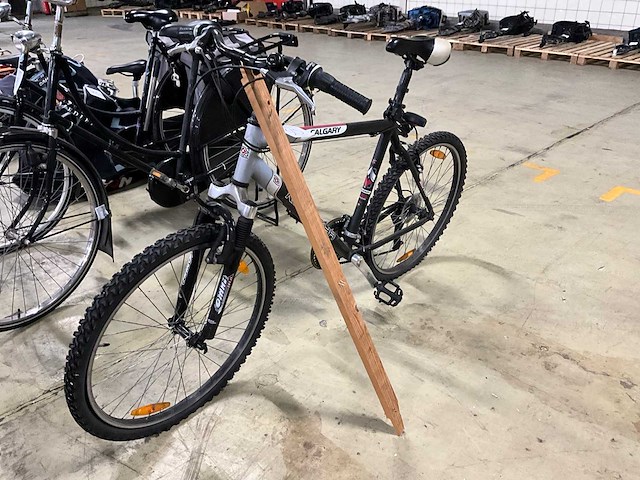 Calgary - kenosha - mountainbike - afbeelding 2 van  12