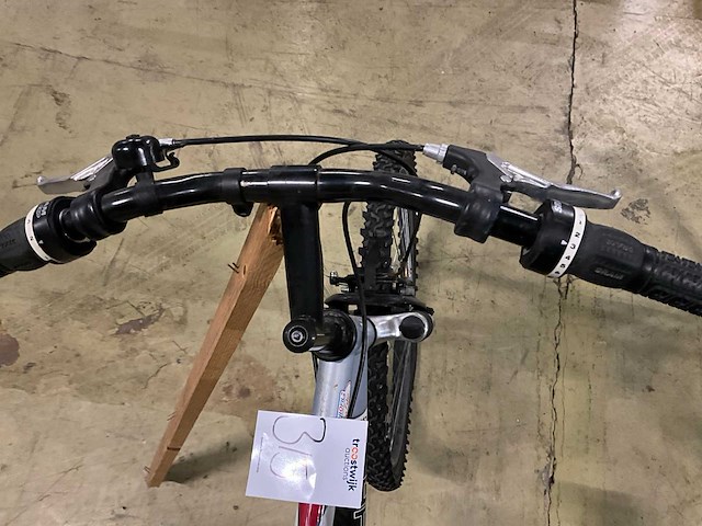 Calgary - kenosha - mountainbike - afbeelding 9 van  12