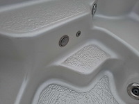 California cooperage 5 persoons jacuzzi en buitenspa - afbeelding 10 van  25