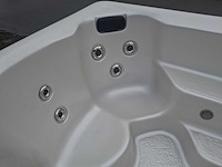 California cooperage 5 persoons jacuzzi en buitenspa - afbeelding 3 van  13