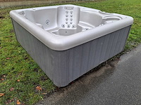 California cooperage 5 persoons jacuzzi en buitenspa - afbeelding 11 van  24