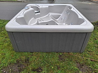 California cooperage 5 persoons jacuzzi en buitenspa - afbeelding 16 van  24