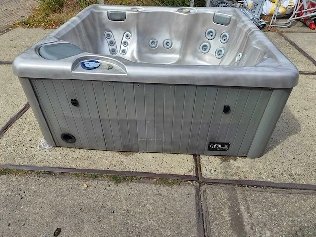 Californië cooperage 5 persoons jacuzzi en buitenspa - afbeelding 18 van  26