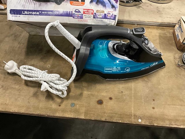Calor ultimate 3000 watt stoom strijkijzer - afbeelding 4 van  4