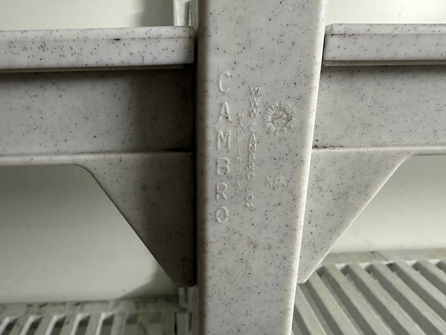 Cambro - kunststof stelling - afbeelding 4 van  4