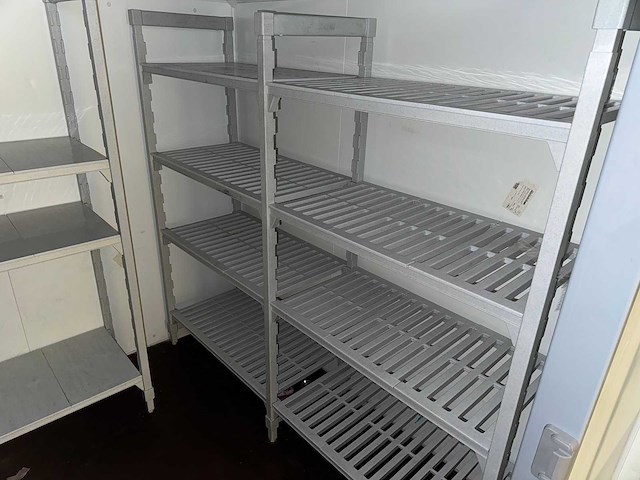 Cambro - kunststof stelling - afbeelding 1 van  3